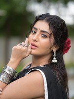 Rashi Singh Black Saree Photos